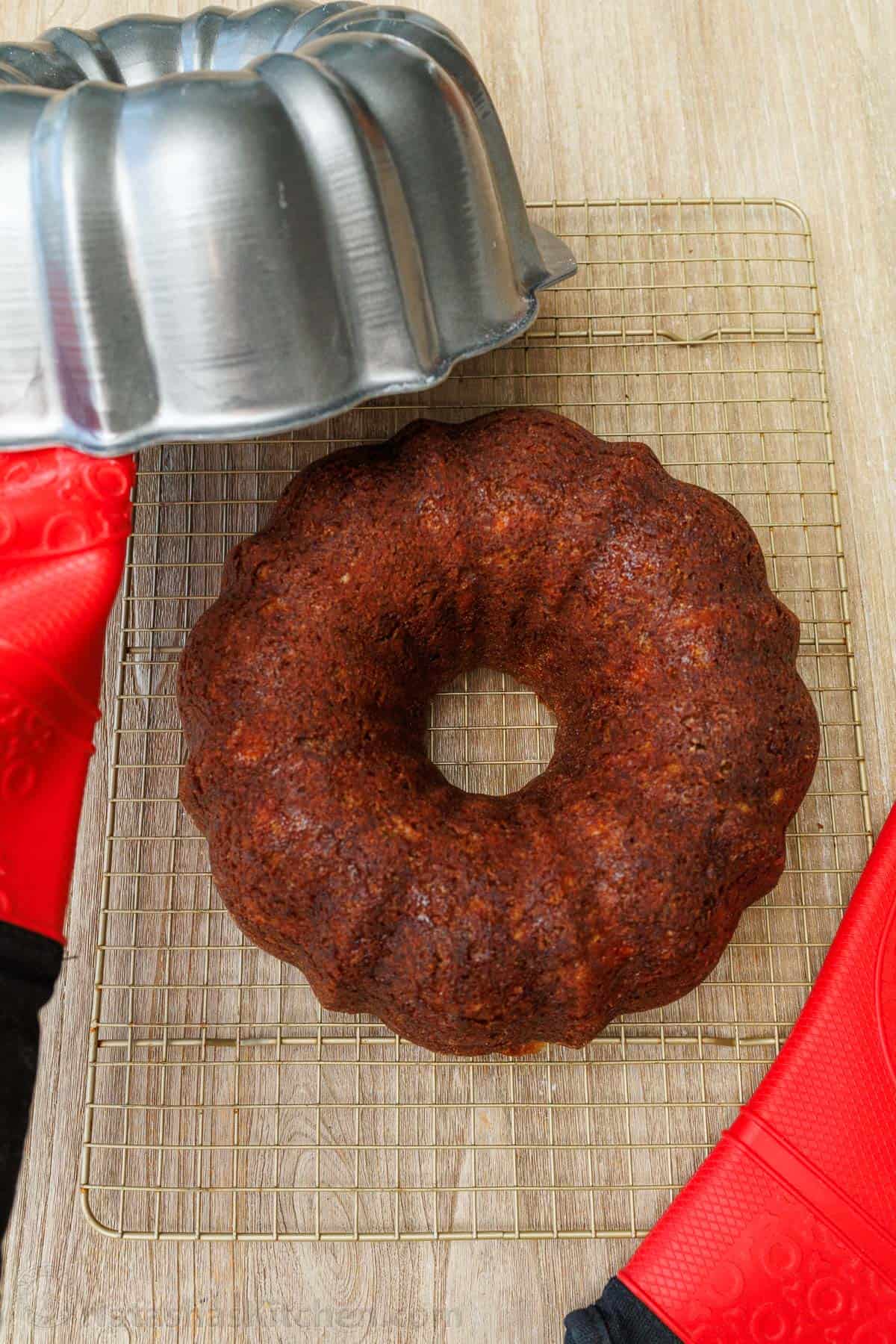 Bundt cake on a cooling rack