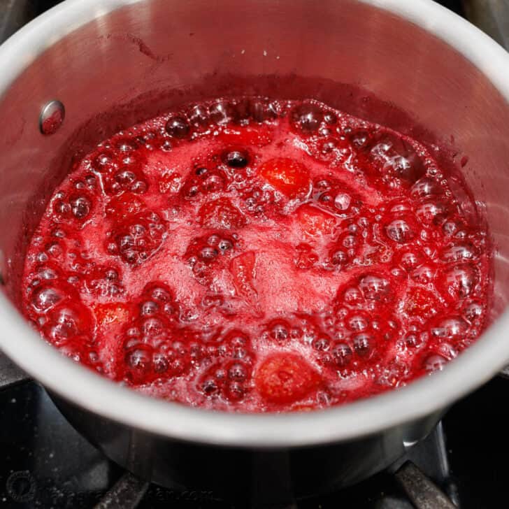 Berry sauce simmering