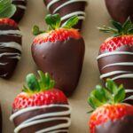 Simple Chocolate Lined Strawberries (VIDEO)