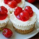 No-Bake Mini Cheesecakes Recipe (VIDEO)